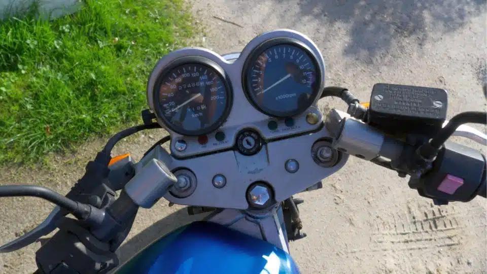 Zweiradmechatroniker – Motorradtechnik
